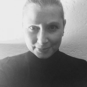 Dr. Laura Henkel | Art Provocateur | Curator + Writer + Project Management